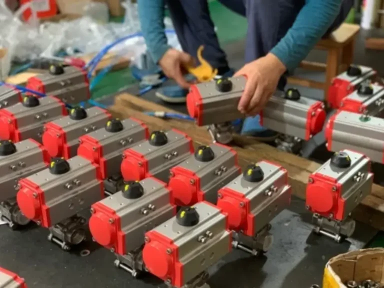 Hydraulic Actuator vs Pneumatic Actuator